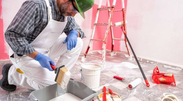 Tips-hiring-commercial-painting-contractor-scaled (1)